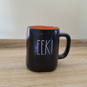 Rae Dunn EEK! Mug